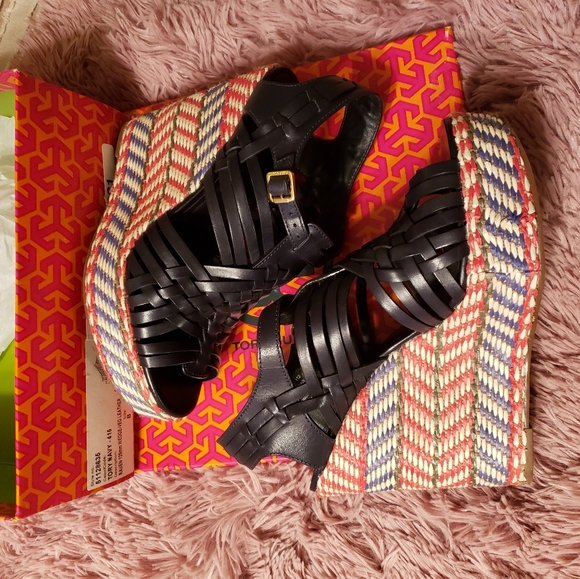 Tory Burch Shoes - Tory Burch Raven 125mm Wedge, Tory Navy Color